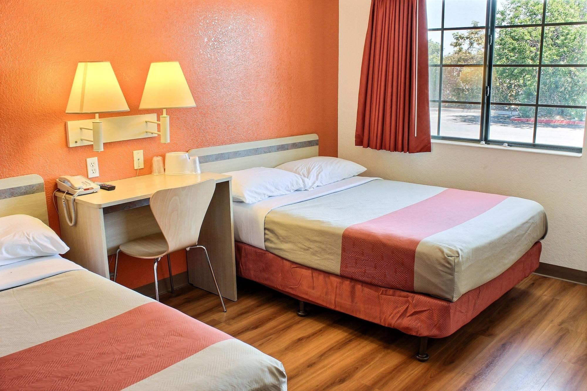 Motel 6-Coalinga, Ca - East מראה חיצוני תמונה