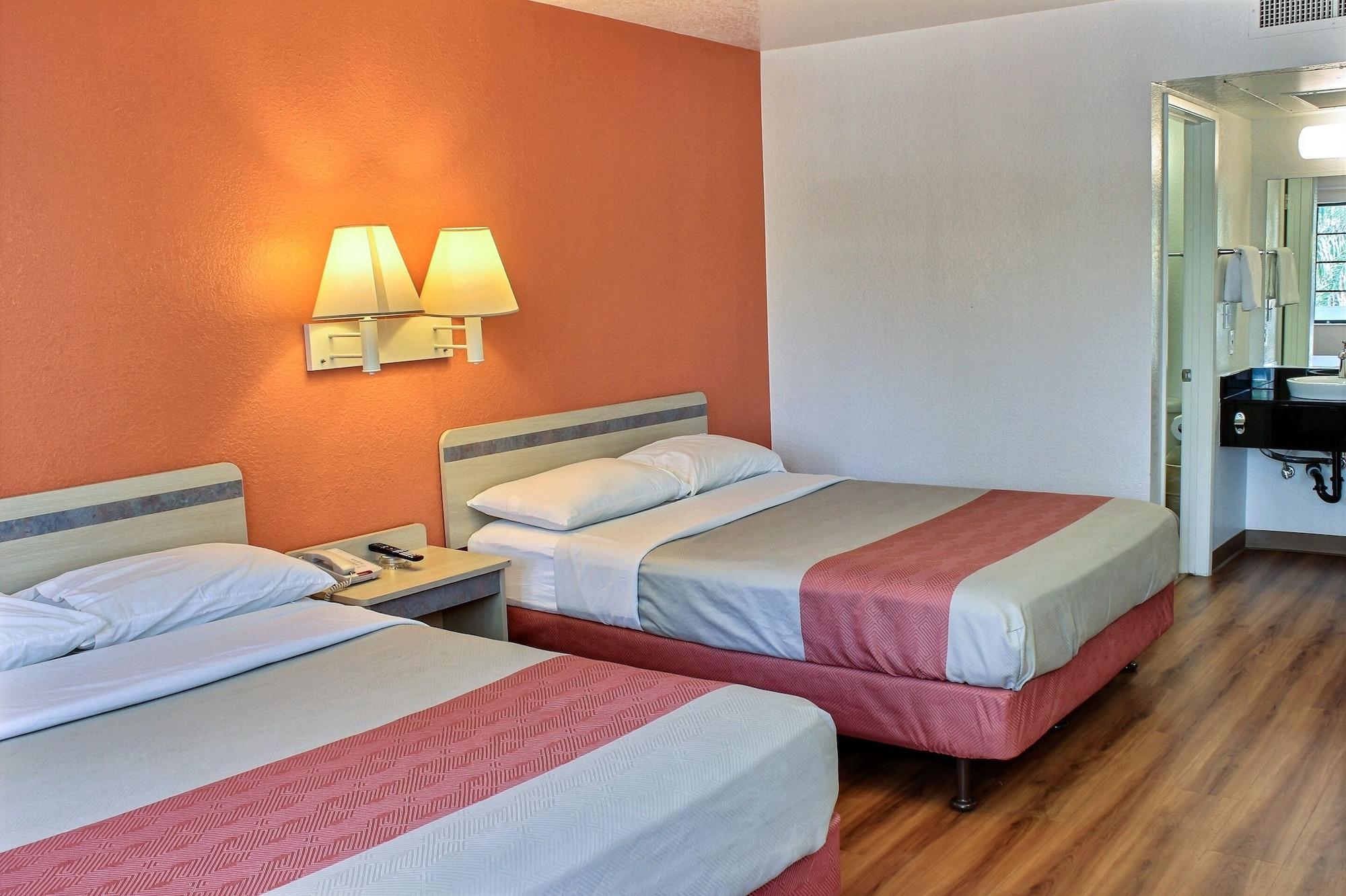 Motel 6-Coalinga, Ca - East מראה חיצוני תמונה