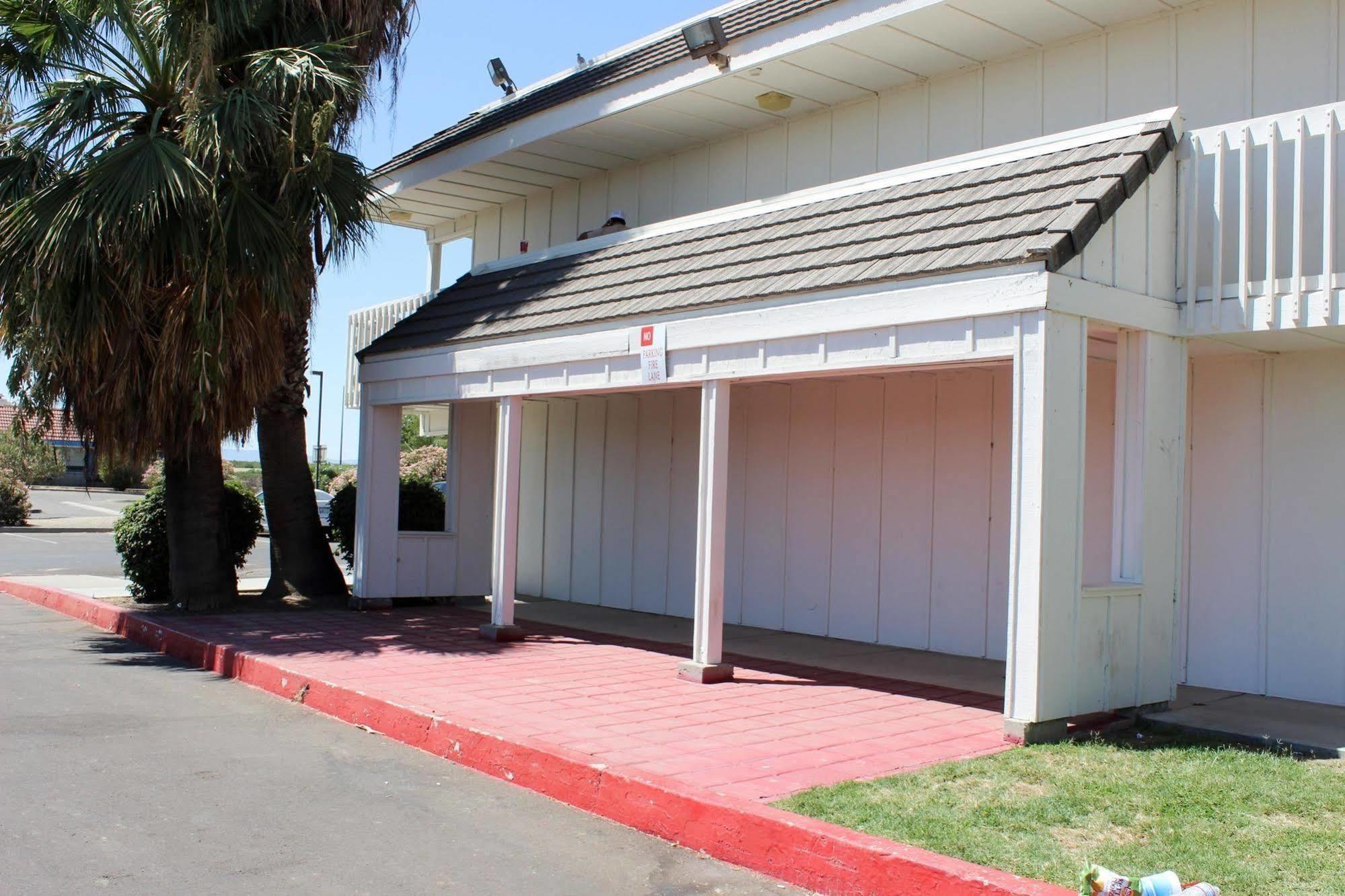 Motel 6-Coalinga, Ca - East מראה חיצוני תמונה